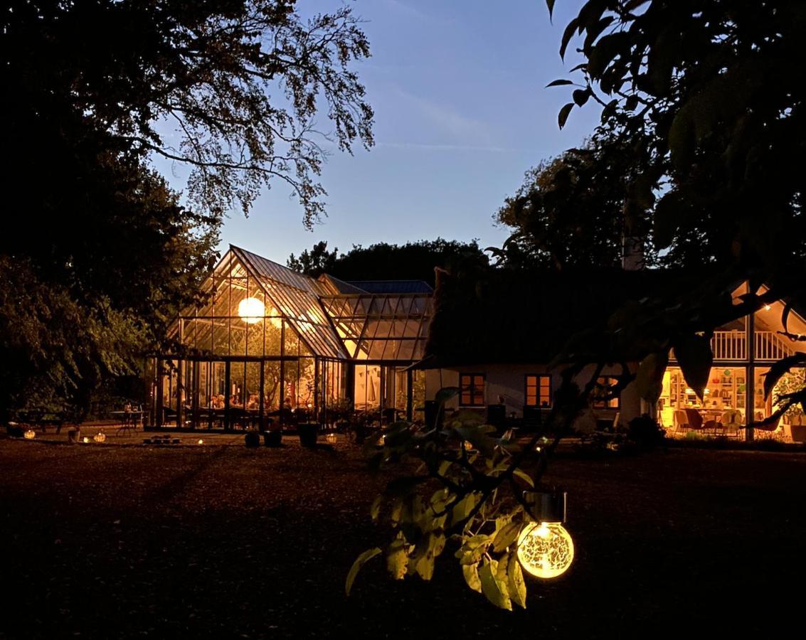 Ostergard Kultur B&B Laeso Buitenkant foto